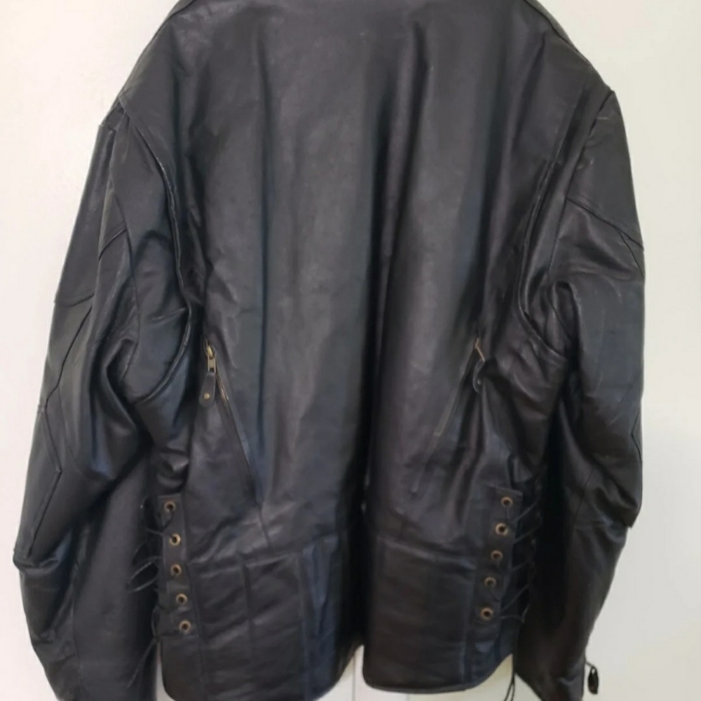 Leather coat - Picture 2 of 5